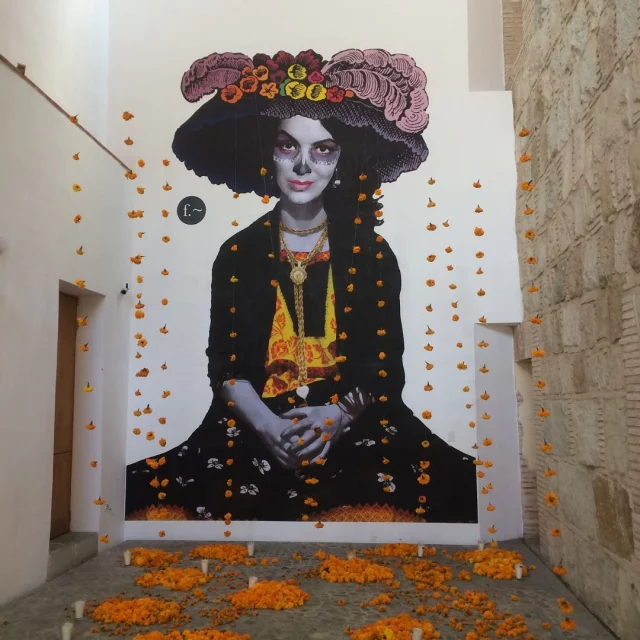 “El Día de Muertos es un reencuentro con quienes fuimos cuando estuvimos completos.”
— Rosa Beltrán 🕯️
Cada altar, cada flor, cada velita encendida es un abrazo al recuerdo…
Hoy celebramos a quienes nos habitan desde la memoria.
Al final del carrusel te espera una calaverita con todo el alto voltaje emocional ⚡️💀
Bonito día 😘
.
.
.
#alto_voltaje_emocional #diademuertosmexico #díademuertos #blogpersonal