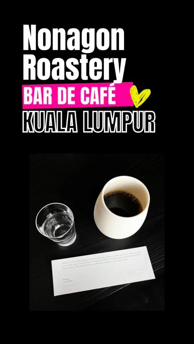 El mundo cafetero me sigue regalando experiencias rete bonitas ☕

Como descubrir Nonagon Roastery en Kuala Lumpur. De esos lugares donde entras y sientes que el tiempo se detiene tantito, que el ruido baja y el cuerpo se relaja casi sin darte cuenta.

El café, exquisito. Bien hecho, cuidado, con intención.
La experiencia… inolvidable. De las que te recuerdan por qué amo tanto este mundo cafetero.

.
#alto_voltaje_emocional #coffelovers #kualalumpur #specialitycoffee #2026