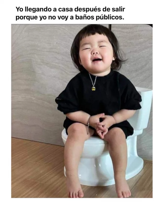 🤭Así, tal cual … 🤣🤭🫣🤫👀💅🏽Confesión muy seria (o no tanto): amo con locura mi baño 😂
Si hay algo que me cuesta HARTOOO cuando salgo de casa… es el temita de ir al baño. Los baños públicos y yo nomás no somos compatibles, jiji.
Así que sí… hoy toca darle el reconocimiento que merece el verdadero héroe de esta historia: mi baño 🫶🏽🚽
Perdón por estas confesiones tan privadas, pero cuando algo funciona tan bien… hay que honrarlo 🤣


Amo los memes, pa’ eso pago el interneee.
. 
.
.
Fuente: Sabiduría del Internet
#alto_voltaje_emocional #memes #2026 #humor